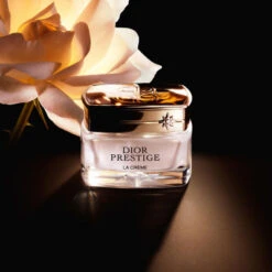 Dior Prestige La Recharge La Crème Texture Riche - Crème Anti-âge Haute Réparation -Guerlain Soldes Boutique dior prestige la recharge 4