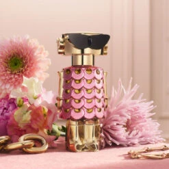 Paco Rabanne Fame Blooming Pink Eau De Parfum 10 Paco Rabanne Fame Blooming Pink Eau De Parfum -Guerlain Soldes Boutique fame blooming pink 3
