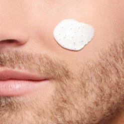 Nettoyant Exfoliant Visage ClarinsMen Soins Pour Homme -Guerlain Soldes Boutique nettoyant exfoliant visage clarinsmen 2