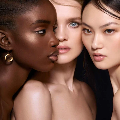 Guerlain Parure Gold 24K Base De Teint Perfectrice Concentré D’Éclat 8 Guerlain Parure Gold 24K Base De Teint Perfectrice Concentré D’Éclat – Image 6