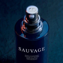 DIOR Sauvage Soin Hydratant Visage Et Barbe - Hydrate La Peau Et Adoucit La Barbe -Guerlain Soldes Boutique sauvage soin hydratant visage et barbe hydrate la peau et adoucit la barbe 2