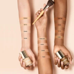 Clarins Skin Illusion Velvet Fond De Teint Mat Naturel & Hydratation 12 Clarins Skin Illusion Velvet Fond De Teint Mat Naturel & Hydratation -Guerlain Soldes Boutique sk illusion velvet 2